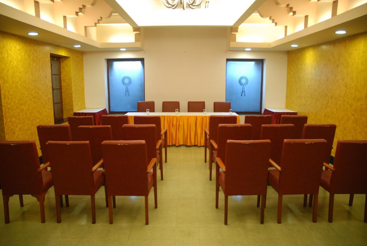 New Woodlands Hotel Chennai Eksteriør billede